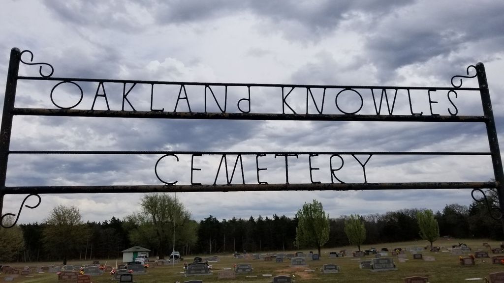 Oakland-Knowles Cemetery
