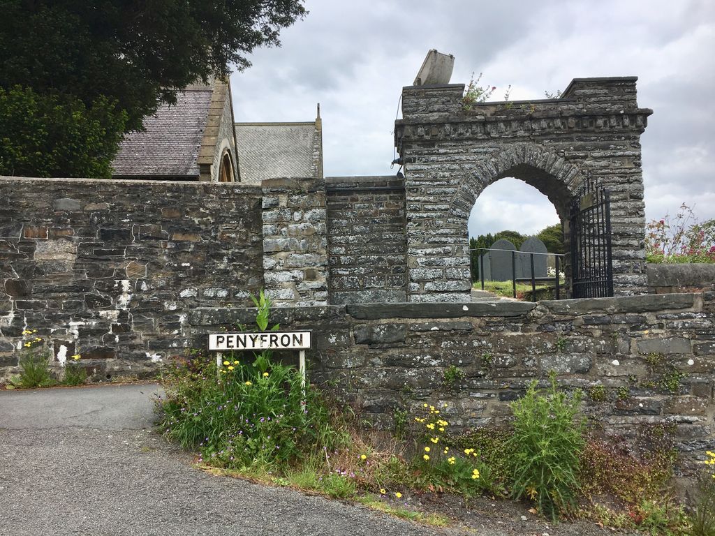 Llanbadarn Fawr Cemetery