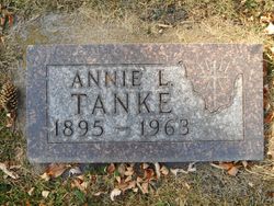 Annie Louisa <I>Schumacher</I> Tanke 