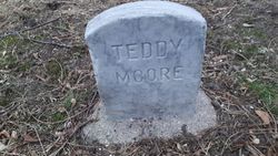 Teddy Moore 