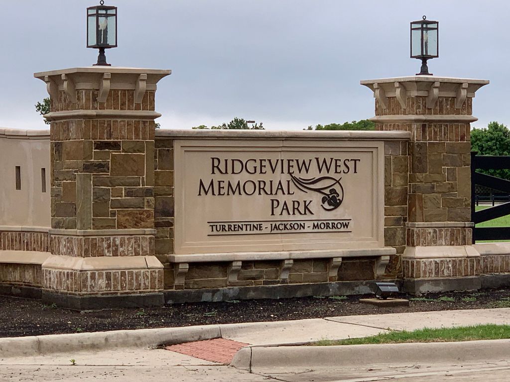 Ridgeview West Memorial Park
