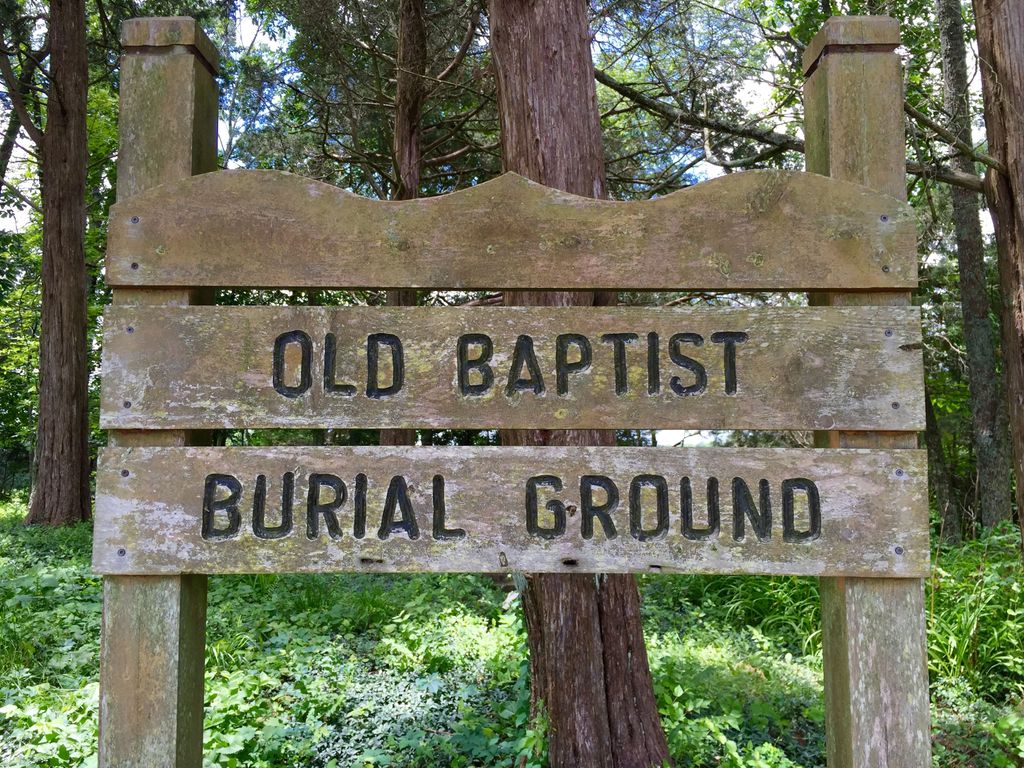 Old Baptist Church Burial Ground