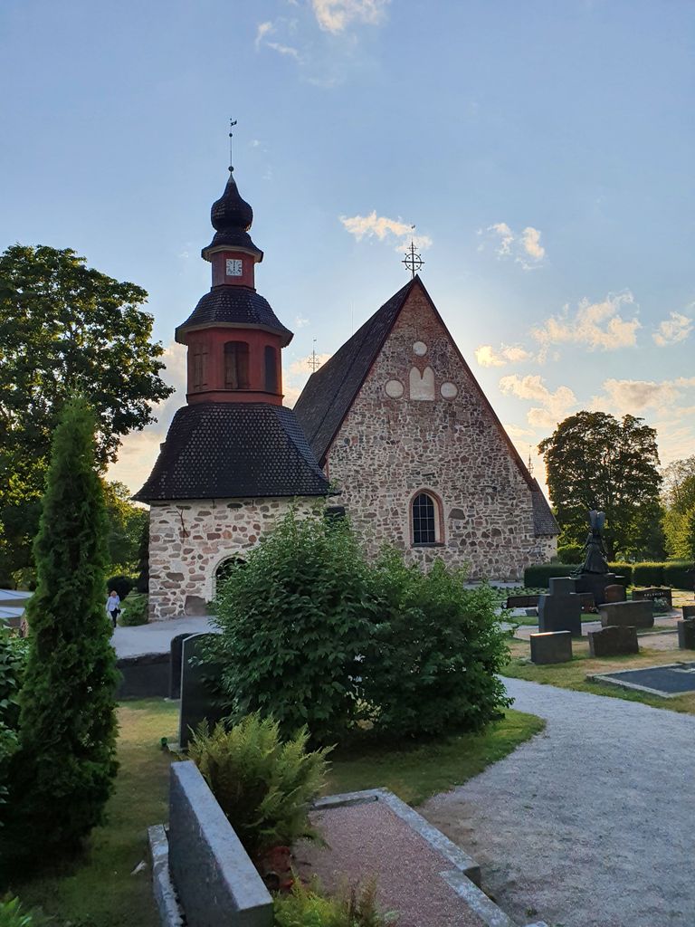 Perniö Church Cemetery