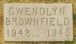 Gwendolyn Phylis Brownfield 