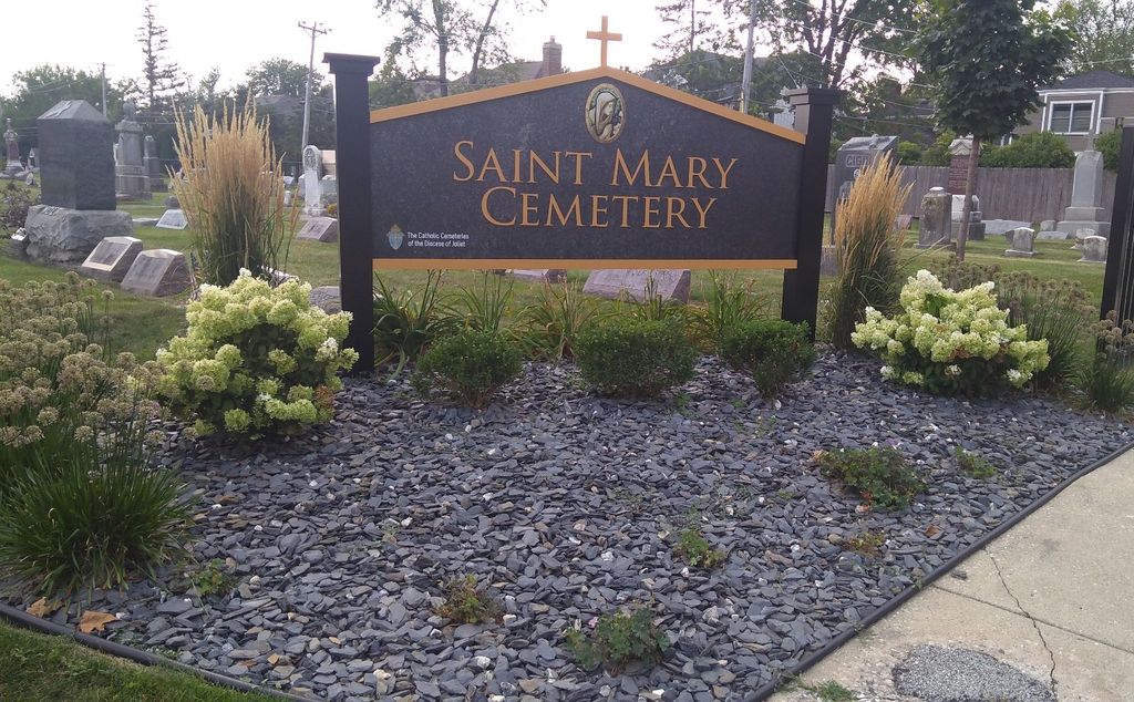 Saint Mary Cemetery and Columbarium