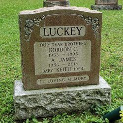 A James Luckey 