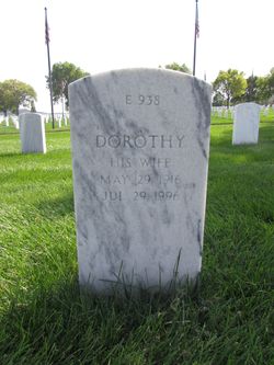 Dorothea Carrie Esther “Dorothy” <I>Olson</I> Crowser 