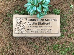 Linda Ellen <I>Sellards</I> Austin Stafford 