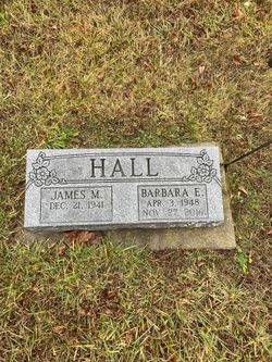 Barbara E “Barb” <I>Clayton</I> Hall 