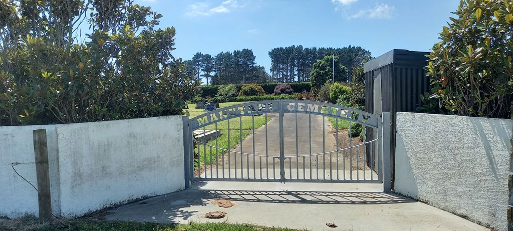 Manutahi Cemetery