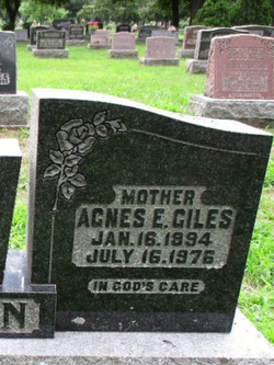 Agnes Eleanor <I>Giles</I> Dean 