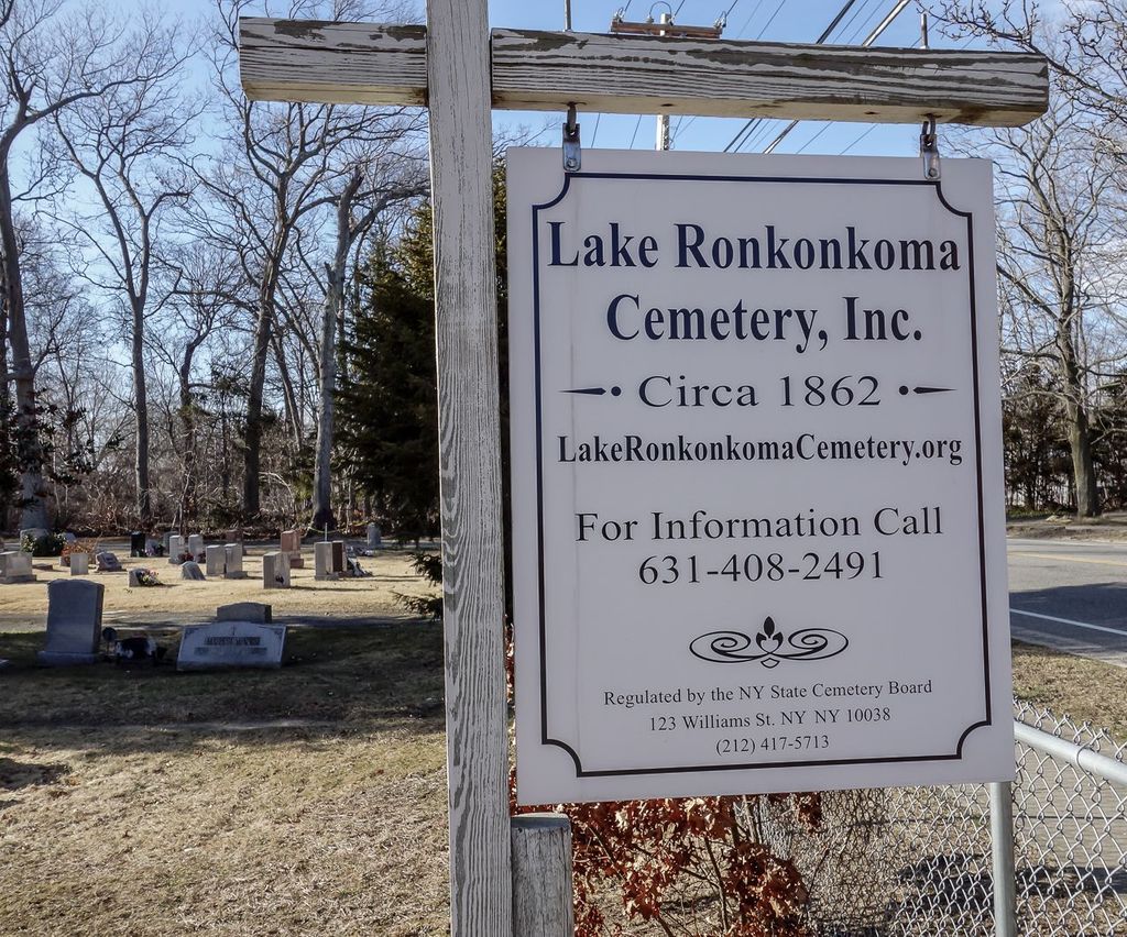 Lake Ronkonkoma Cemetery