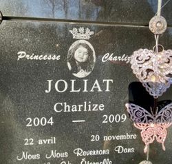 Charlize Joliat 