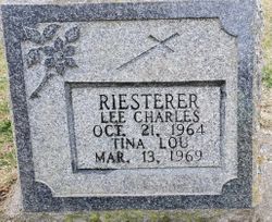 Tina Lou Riesterer 