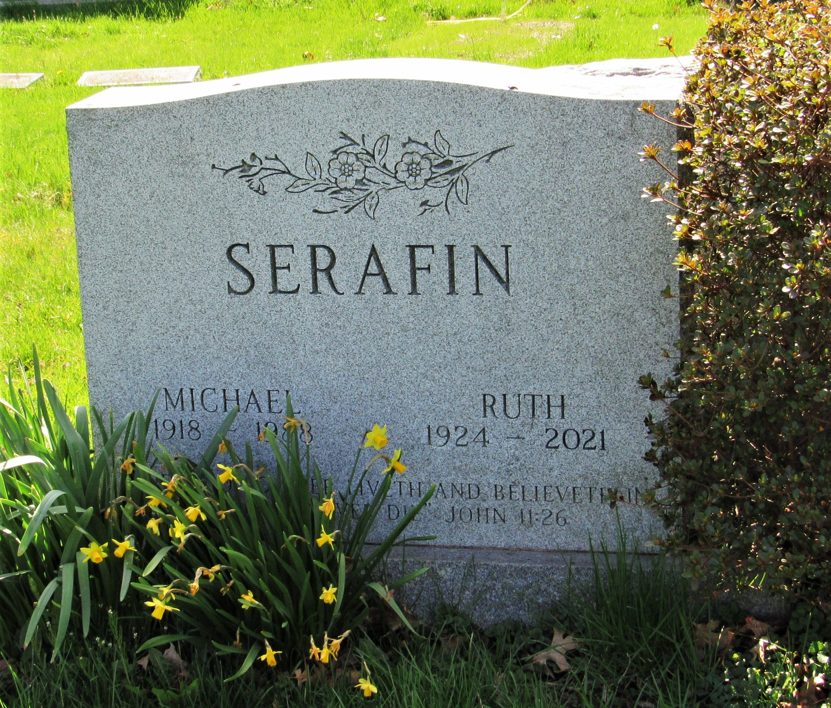 Ruth Walegir Serafin (1924-2021) - Find a Grave Memorial