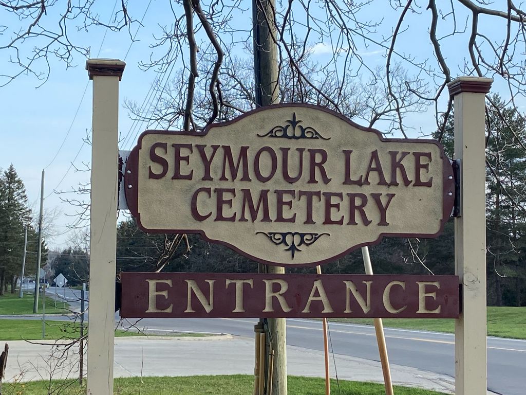 Seymour Lake Cemetery
