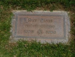 Ray Davis 