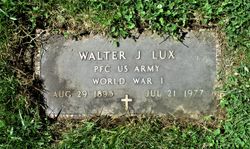 Walter John Lux 