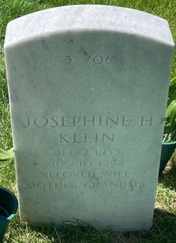 Josephine Helen “Jolie” <I>Mueller</I> Klein 