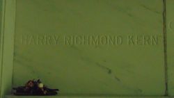 Harry Richmond Kern 