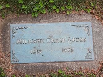 Mildred Abbott <I>Chase</I> Akers 