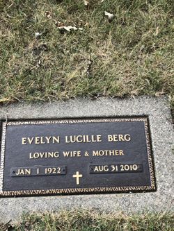 Evelyn Lucille <I>Carlson</I> Berg 