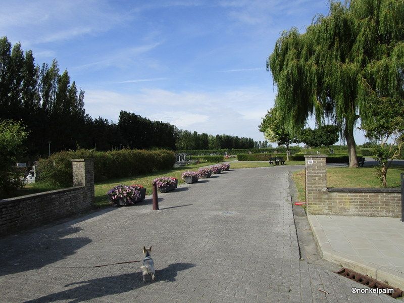 Veurne New Communal Cemetery