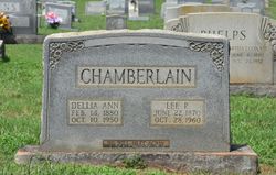 Lee P Chamberlain 