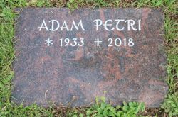 Adam Petri 