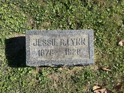 Jesse R Lynn 