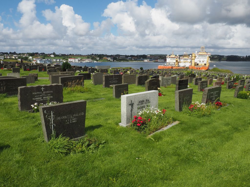 Avaldsnes kirkegård