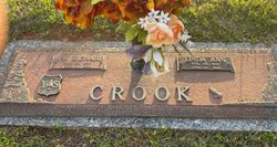 Linda Ann <I>Perkins</I> Crook 