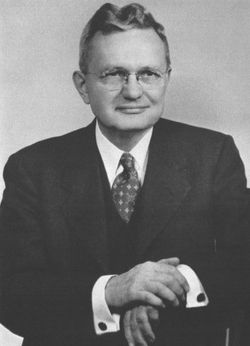 Dr Robert Lev Novy 