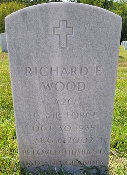 Richard E Wood 