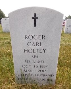 Roger Carl Holtey 