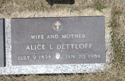 Alice L Dettloff 