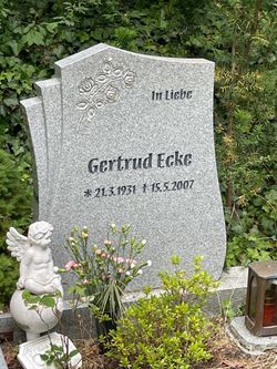 Gertrud Ecke 