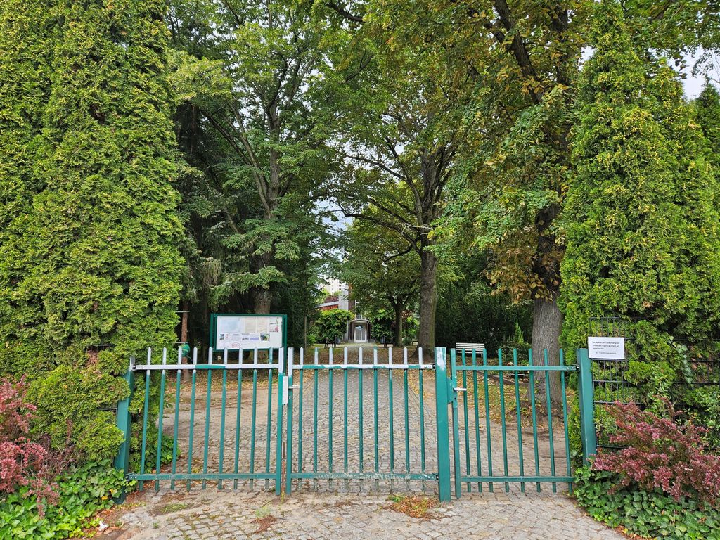 Friedhof Pankow VII