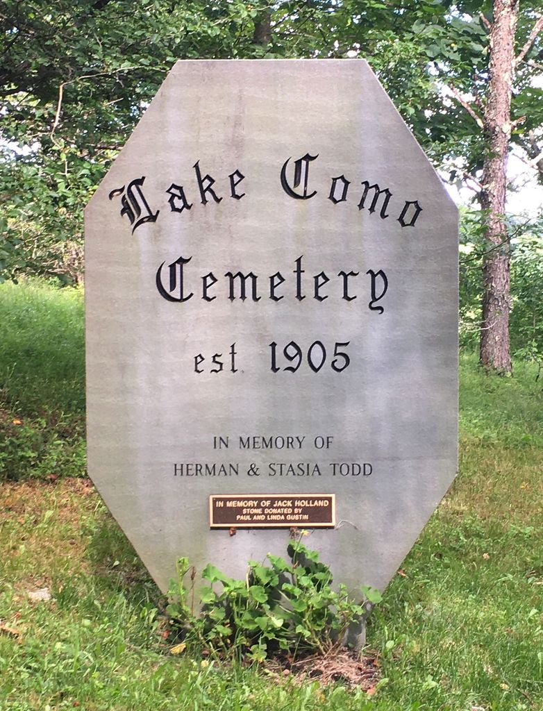 Lake Como Cemetery