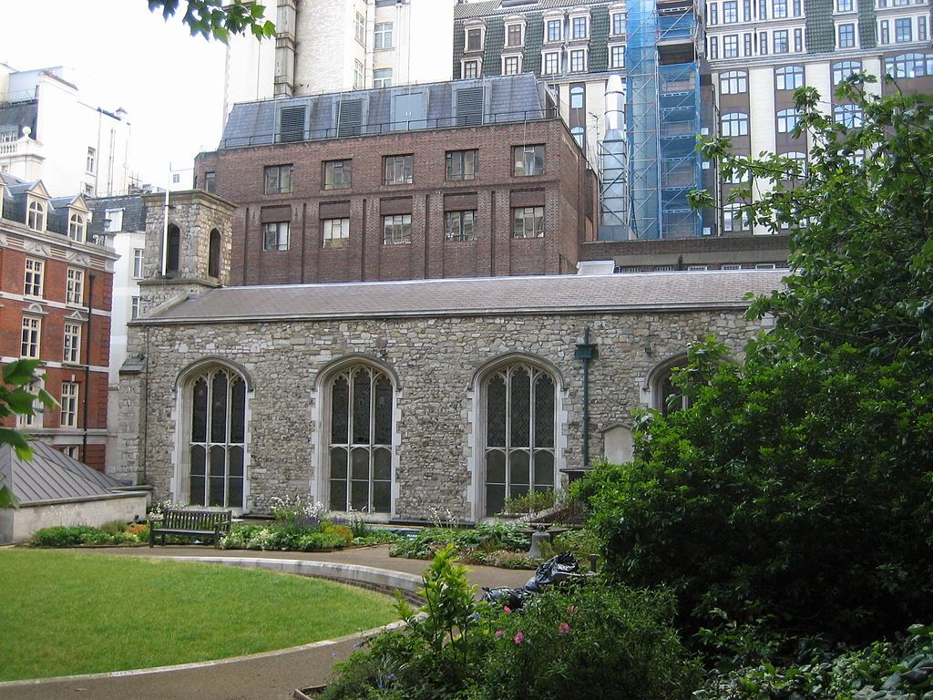 Savoy Chapel Churchyard