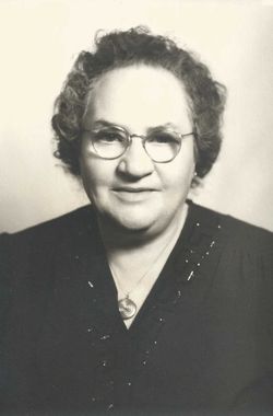 Violet Berthina <I>Peterson</I> Olson 