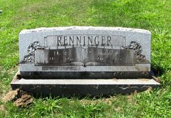 Kenneth E Renninger 