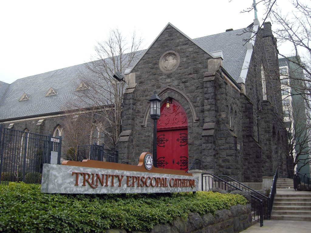 Trinity Episcopal Cathedral Memorial Garden