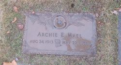 Archie Elder Mael 