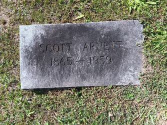 Scott Arnett 