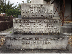 Daniel Dunglas Home 