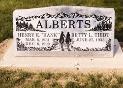 Betty Lou <I>Tiedt</I> Alberts 