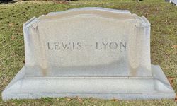 Willie Mae <I>Lewis</I> Lyon 