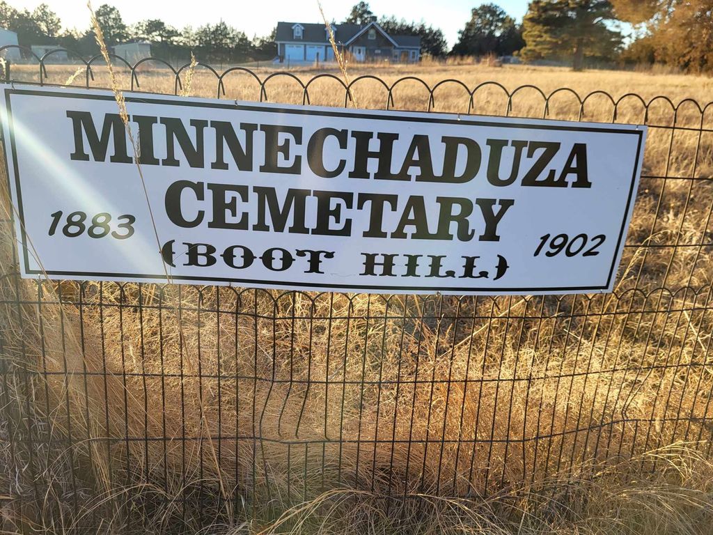 Minnechaduza Cemetery
