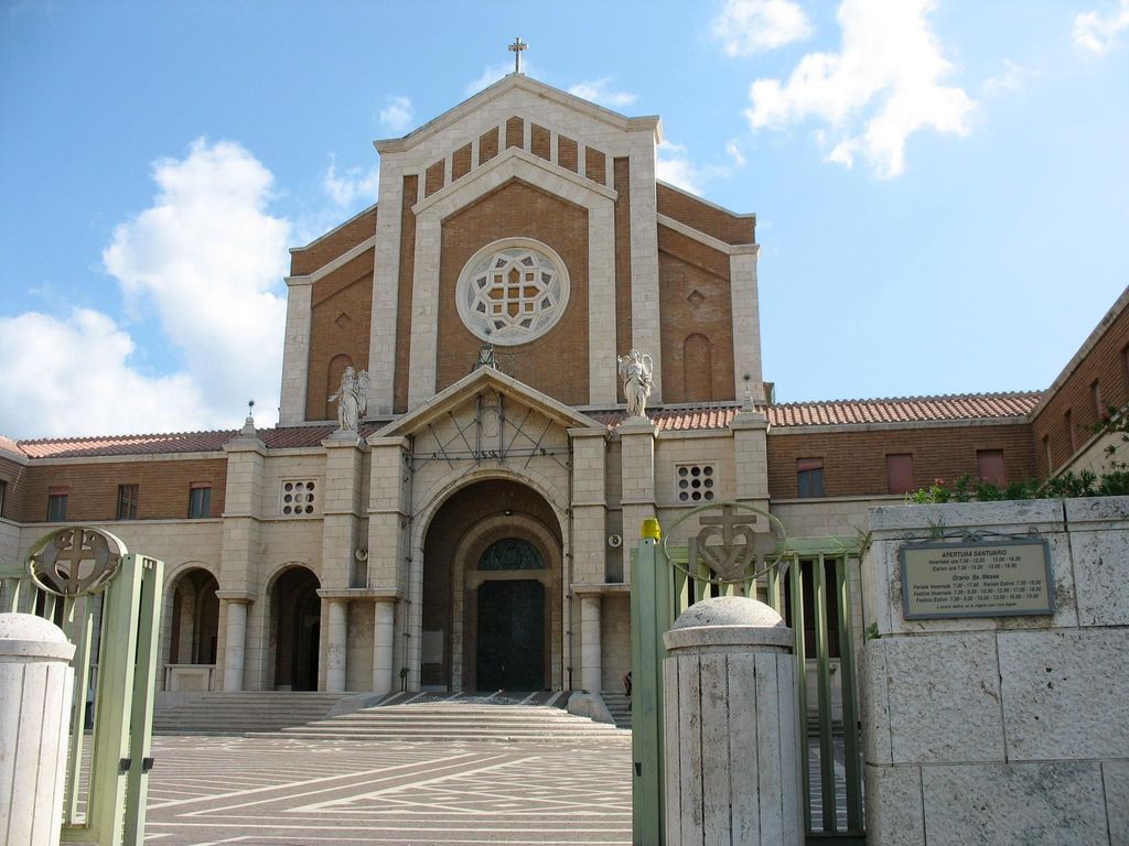 Basilica S. Maria delle Grazie e S. Maria Goretti